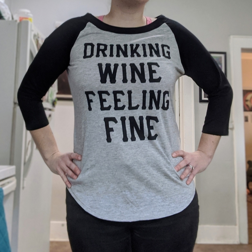 Freeze Drinking Wine Feeling Fine Tee Sz M